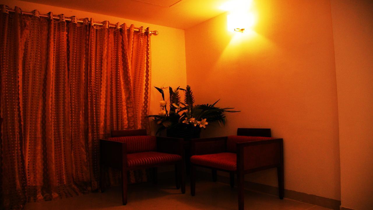 Budget Hotel Khammam Экстерьер фото